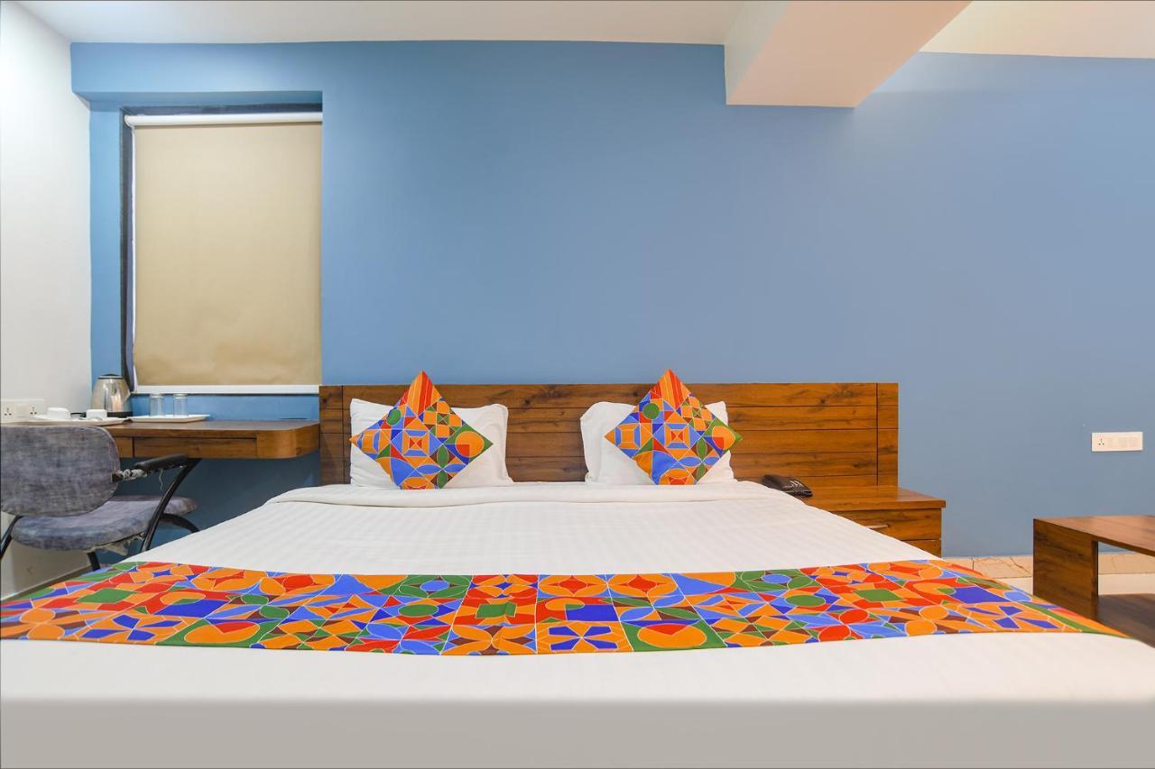 Fabhotel Blue Marine Indore Buitenkant foto