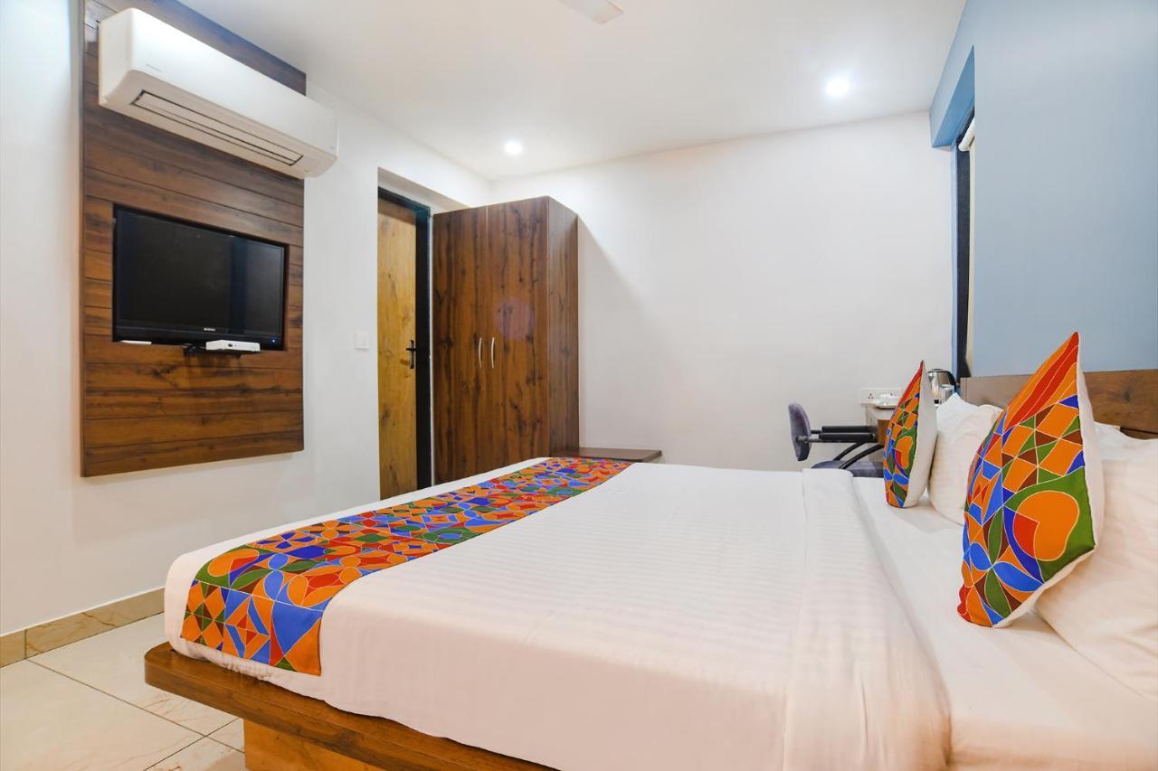 Fabhotel Blue Marine Indore Buitenkant foto